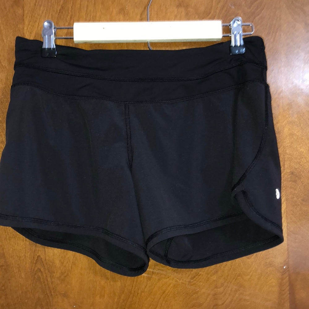 Black Lululemon shorts